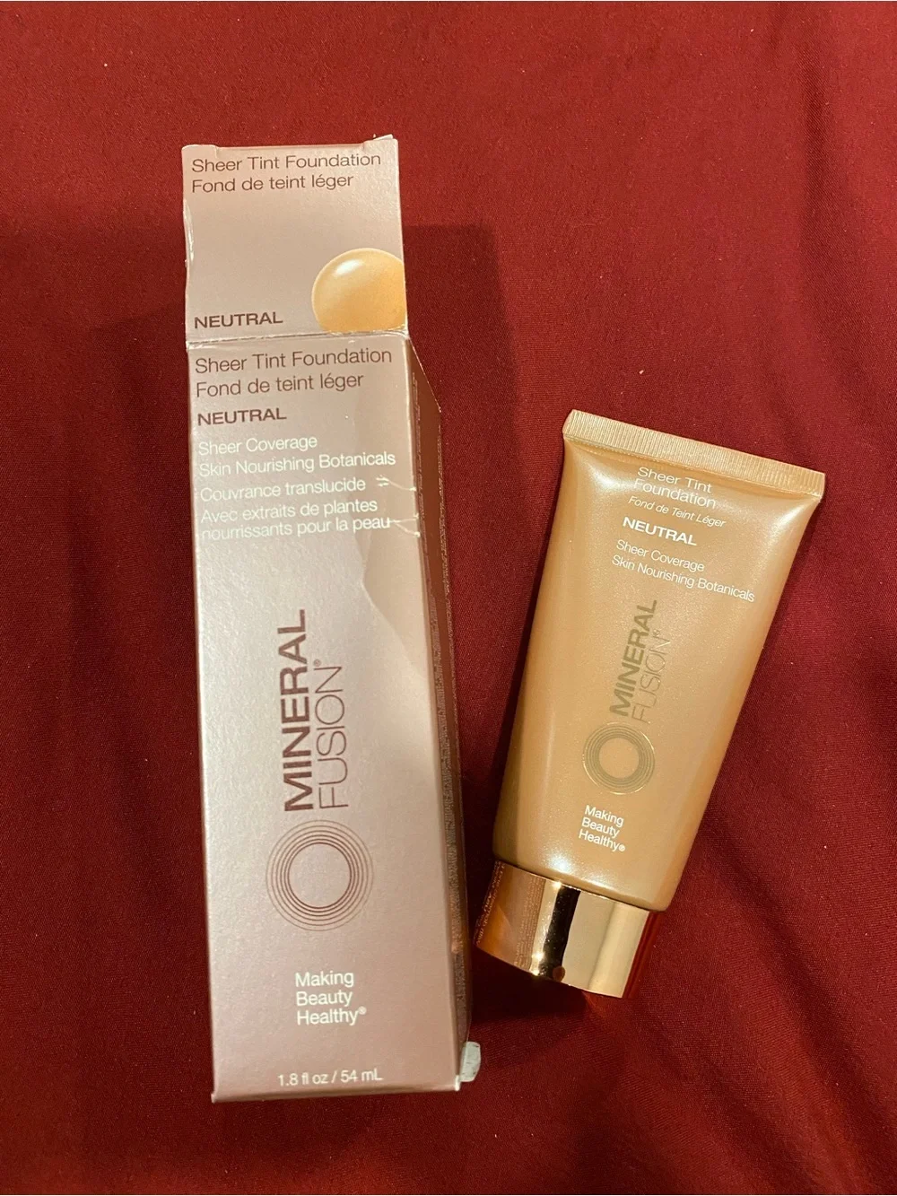 Mineral Fusion Sheer Tint Foundation — Neutral (Beige/Gold Packaging)